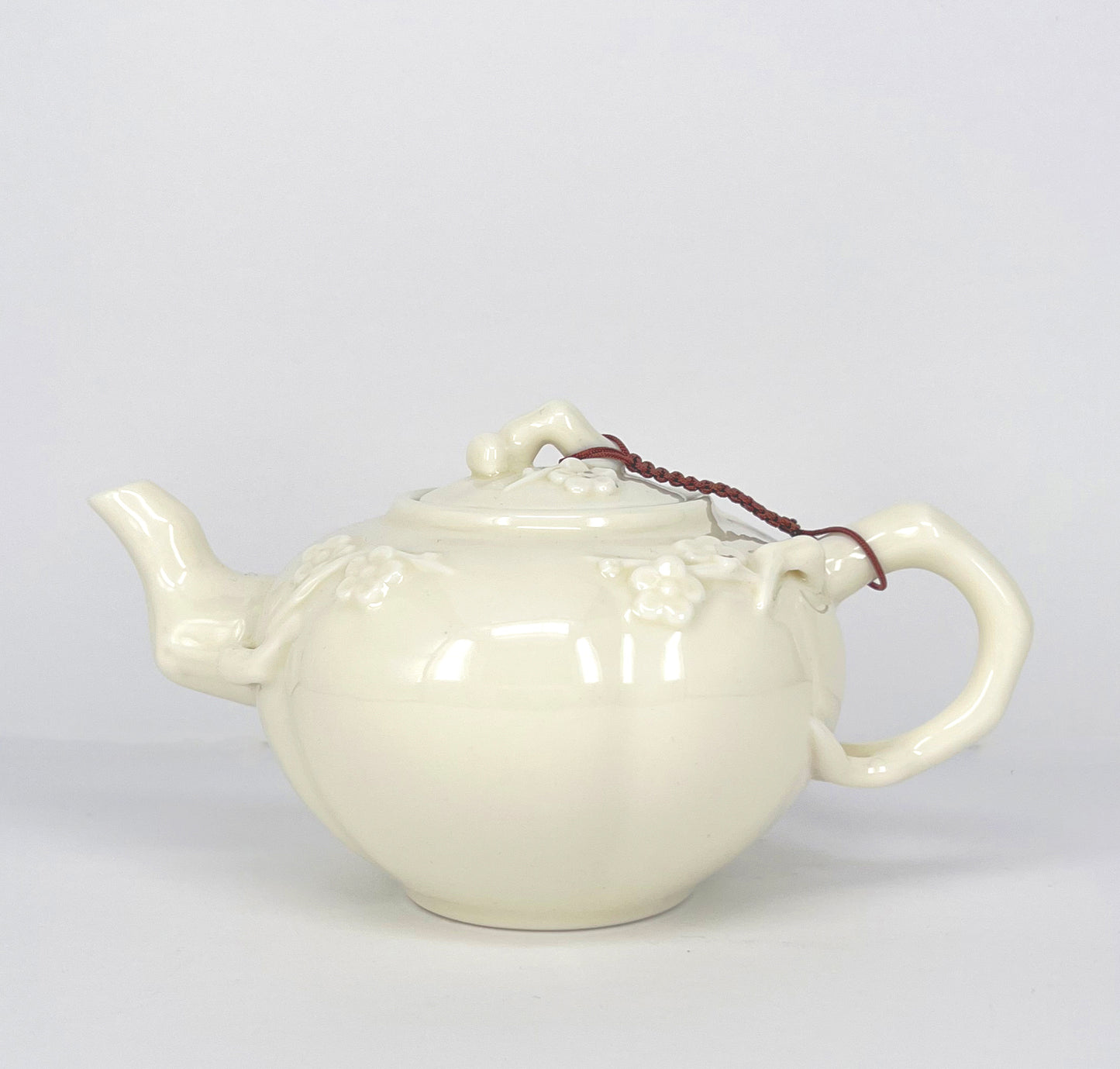 Xiaofangyao: White Glaze Teaware Set|晓芳窑:甜白釉壶组