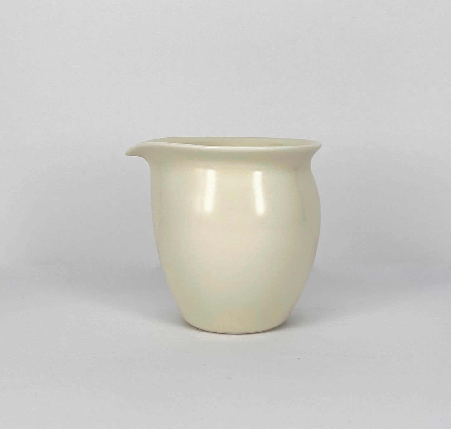 Xiaofangyao: White Fair Cup|晓芳窑:定白公道杯