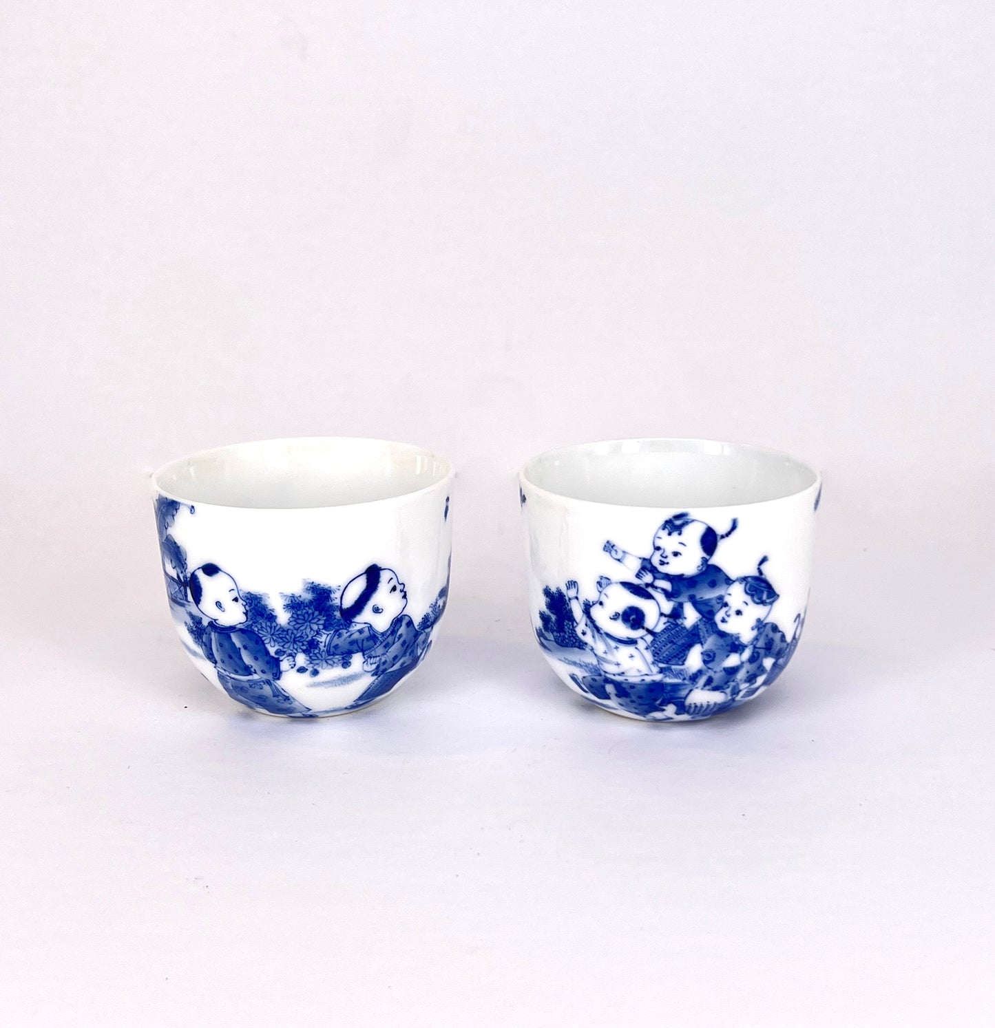 九段青花童子杯